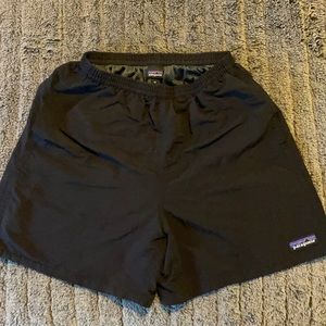Patagonia men’s shorts size XS